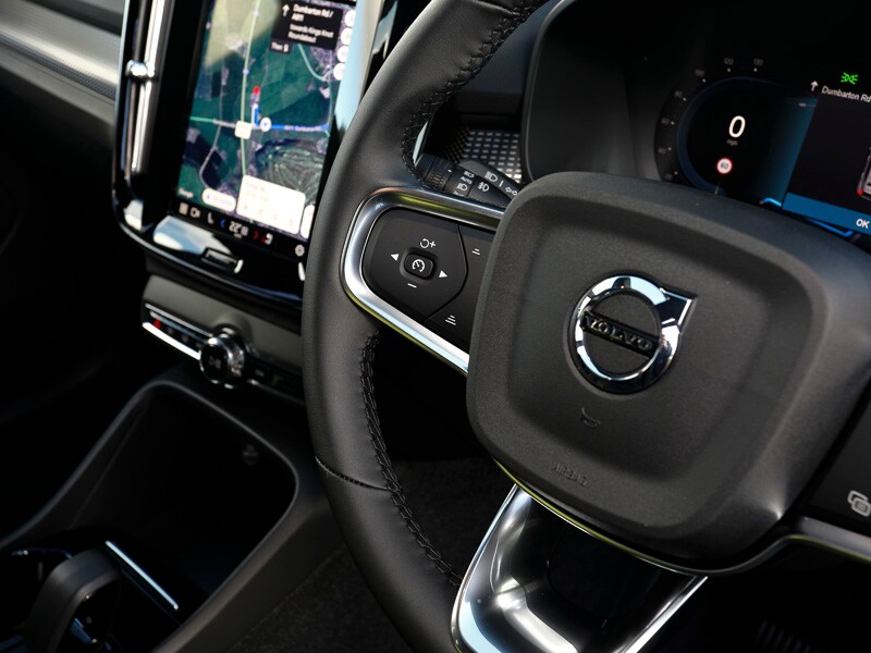 Used Volvo XC40 2025 for sale - 77815855: Photo 15