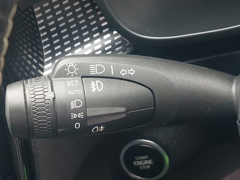 Used Volvo XC40 2021 for sale - 76054999: Photo 18