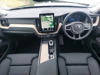 Used Volvo XC60 2025 for sale - 79274258: Photo