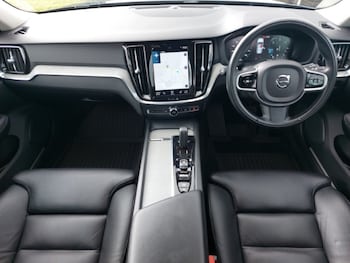 Used Volvo V60 2021 for sale - 78808357: Photo