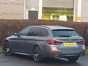 Used BMW 5 Series 2022 for sale - 77004526: Photo