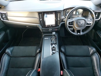 Used Volvo V90 2019 for sale - 77543971: Photo