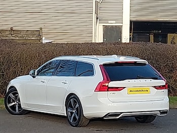 Used Volvo V90 2019 for sale - 77543971: Photo