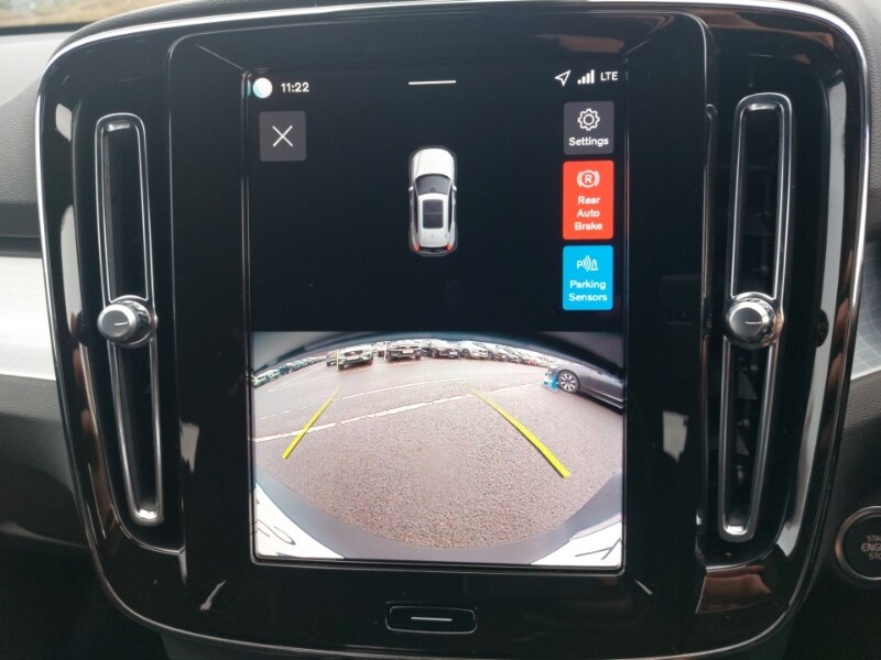 Used Volvo XC40 2025 for sale - 77815885: Photo 11