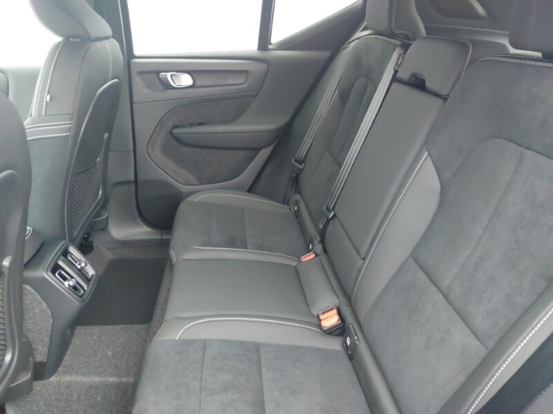 Used Volvo XC40 2025 for sale - 77815885: Photo 6