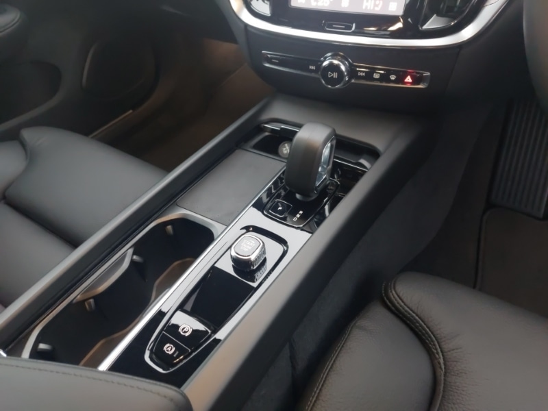 Used Volvo V60 2025 for sale - 76713510: Photo 19