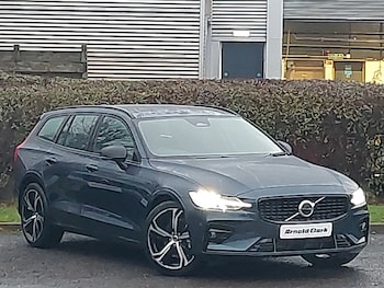 2025 - 2.0 B4P Plus Dark 5dr Auto [7 speed]