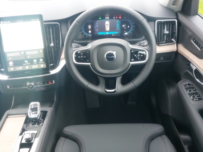 Used Volvo XC90 2025 for sale - 78125637: Photo 7