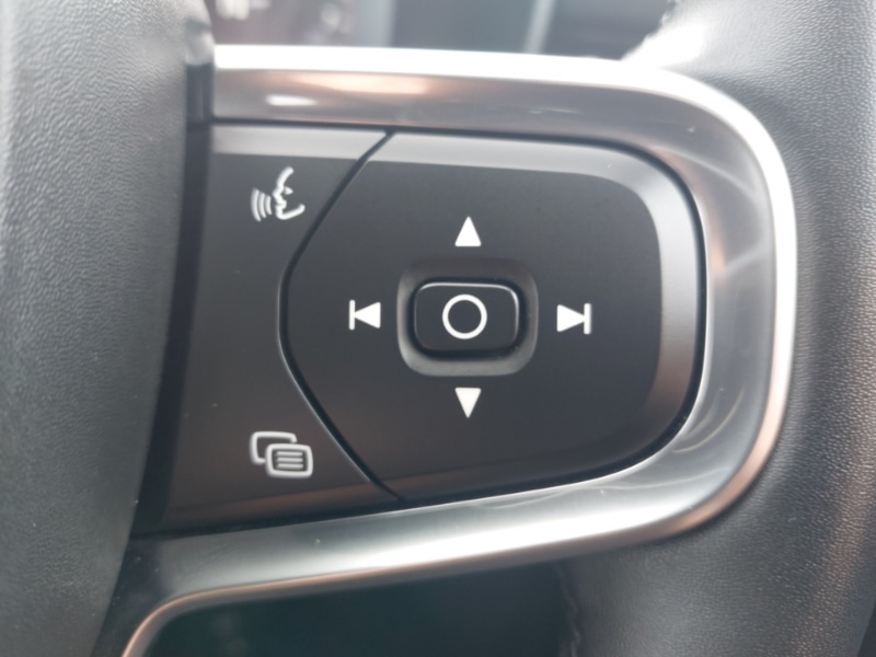 Used Volvo XC40 2021 for sale - 77108280: Photo 12