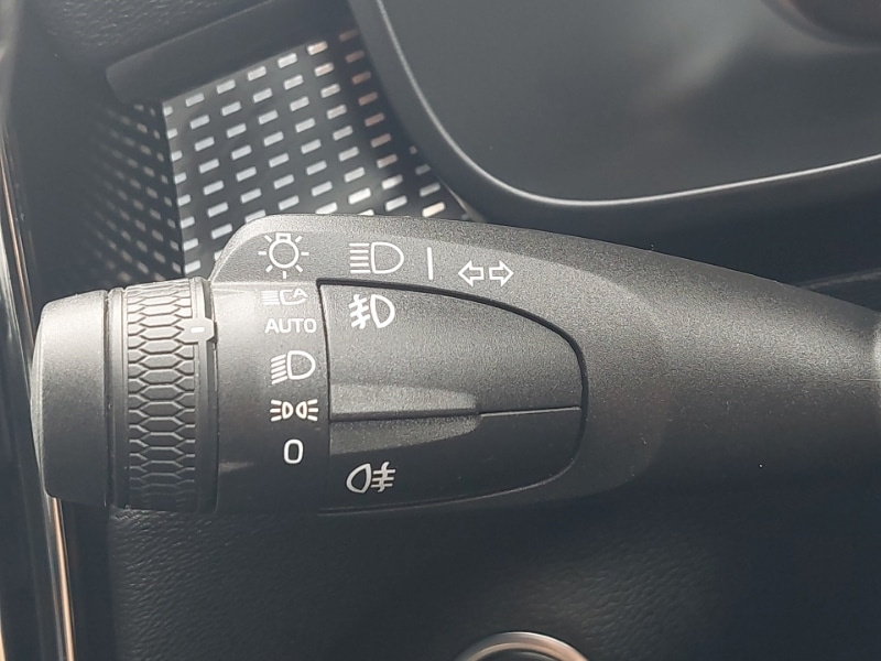 Used Volvo XC40 2021 for sale - 77108280: Photo 15