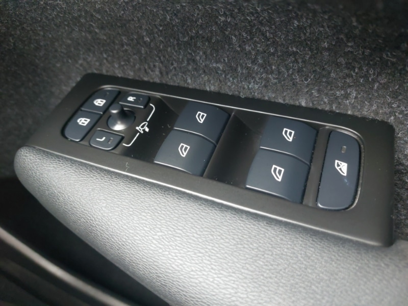 Used Volvo XC40 2021 for sale - 77108280: Photo 19