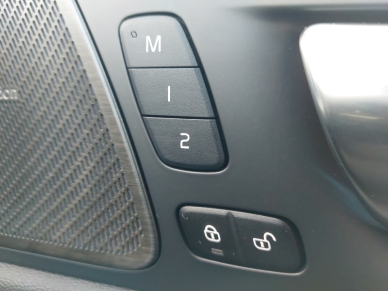 Used Volvo XC60 2025 for sale - 77307992: Photo 13