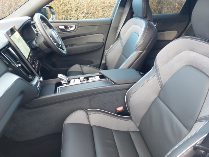 Used Volvo XC60 2025 for sale - 77307992: Photo 5