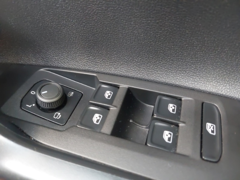 Used Volkswagen Polo 2024 for sale - 78146891: Photo 19