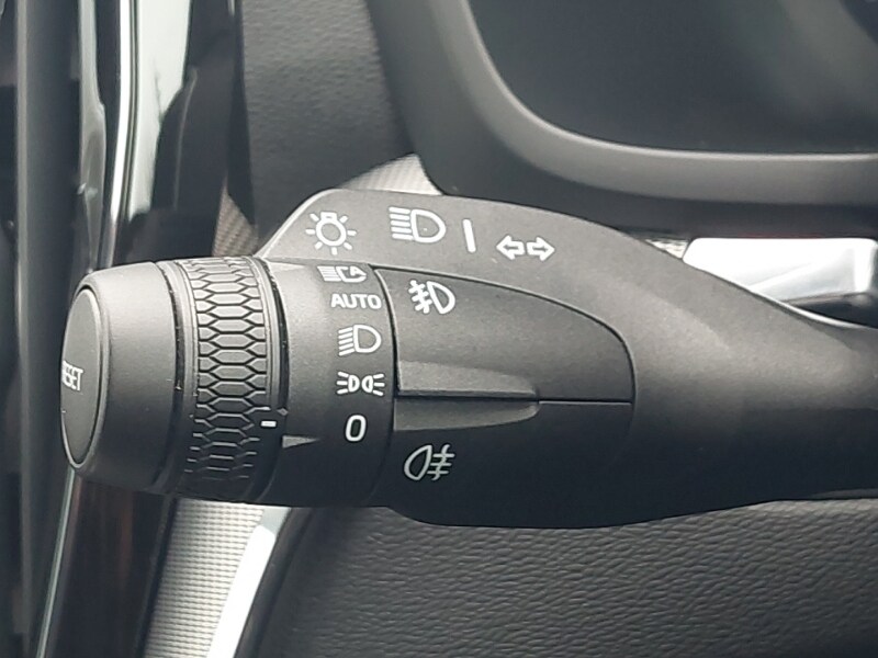 Used Volvo V60 2025 for sale - 78178868: Photo 19