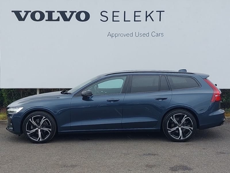 Used Volvo V60 2025 for sale - 78178868: Photo 4
