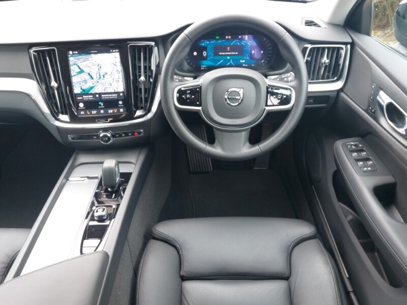 Used Volvo V60 2025 for sale - 78178868: Photo 7