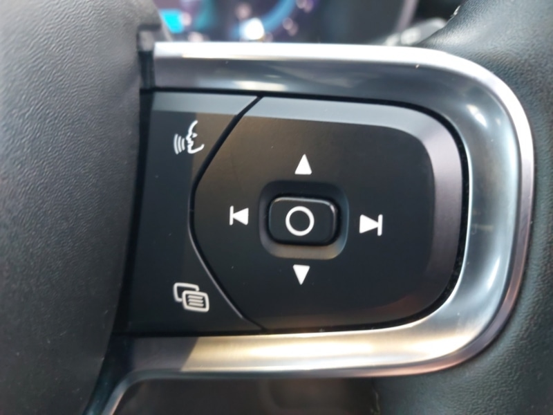 Used Volvo XC40 2022 for sale - 76983170: Photo 17