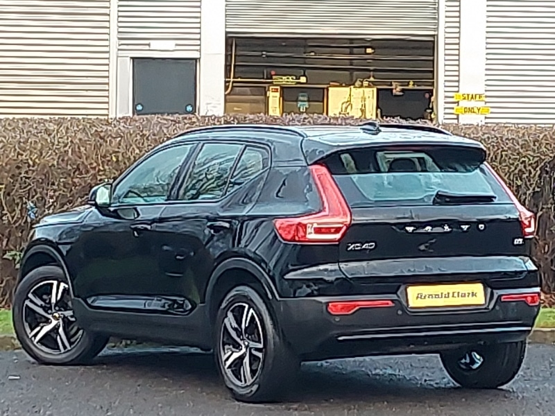 Used Volvo XC40 2022 for sale - 76983170: Photo 3