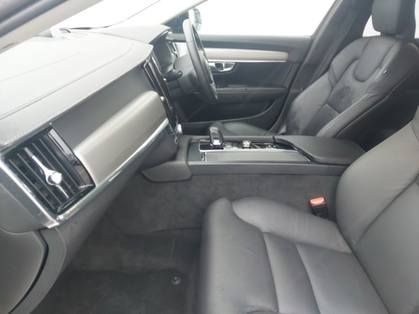 Used Volvo V90 2023 for sale - 74910763: Photo 5