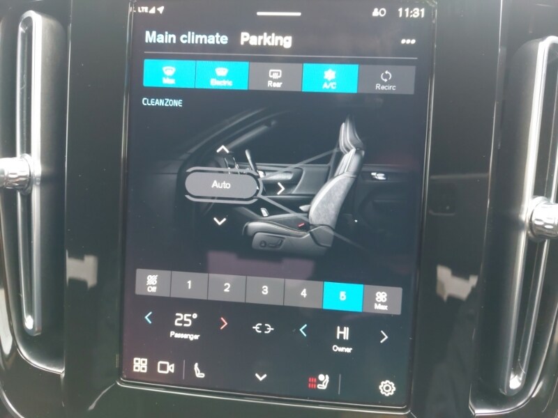 Used Volvo XC40 2023 for sale - 77466296: Photo 15