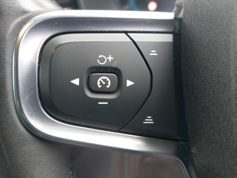 Used Volvo XC40 2023 for sale - 77466296: Photo 16