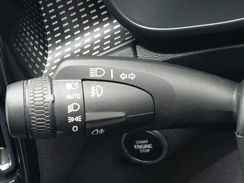 Used Volvo XC40 2023 for sale - 77466296: Photo 18