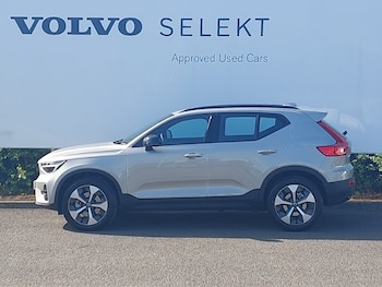 Used Volvo XC40 2025 for sale - 75562461: Photo