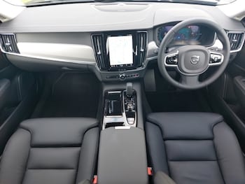 Used Volvo V90 2025 for sale - 75576375: Photo