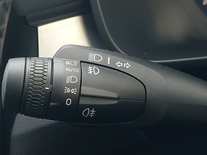 Used Volvo XC40 2025 for sale - 77024687: Photo 18