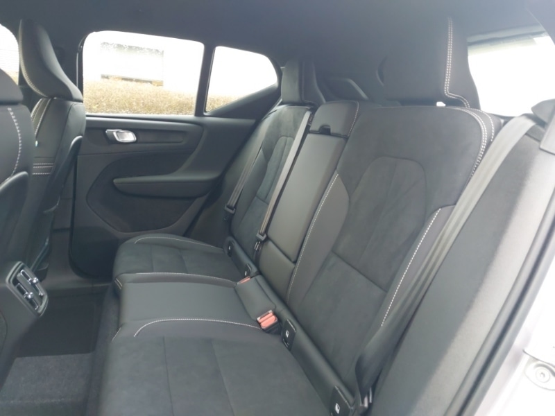 Used Volvo XC40 2025 for sale - 77024687: Photo 6