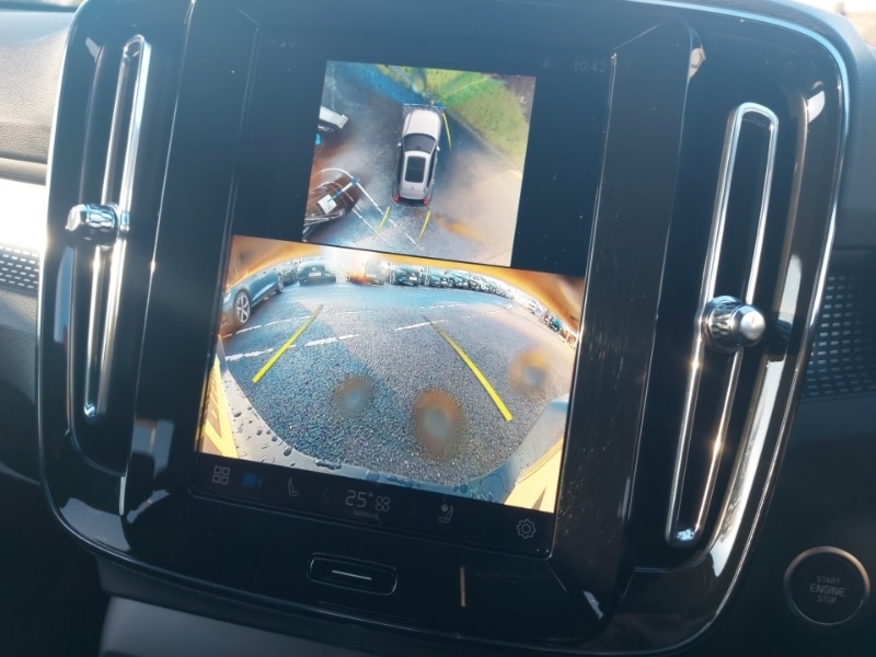 Used Volvo XC40 2024 for sale - 77251823: Photo 11