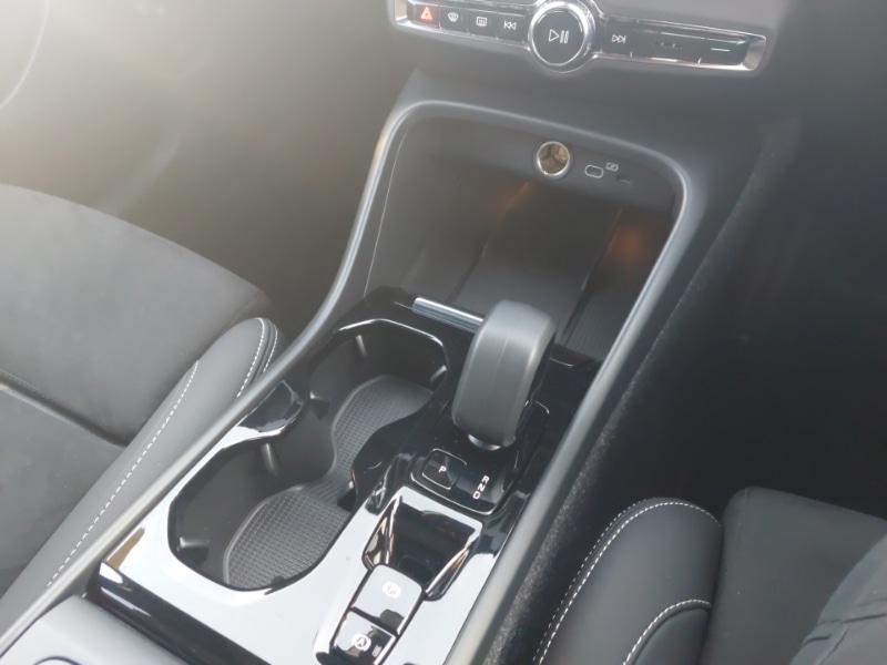 Used Volvo XC40 2024 for sale - 77251823: Photo 15