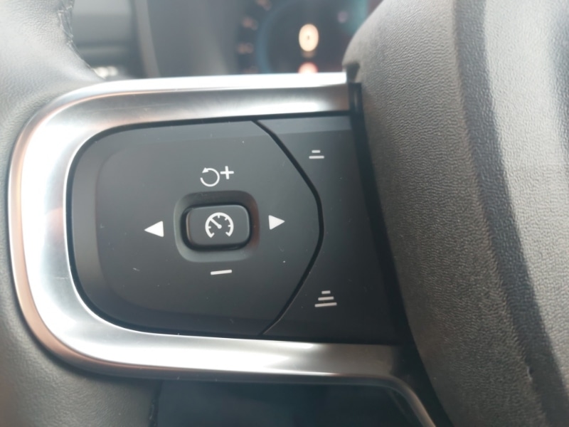 Used Volvo XC40 2024 for sale - 77251823: Photo 16