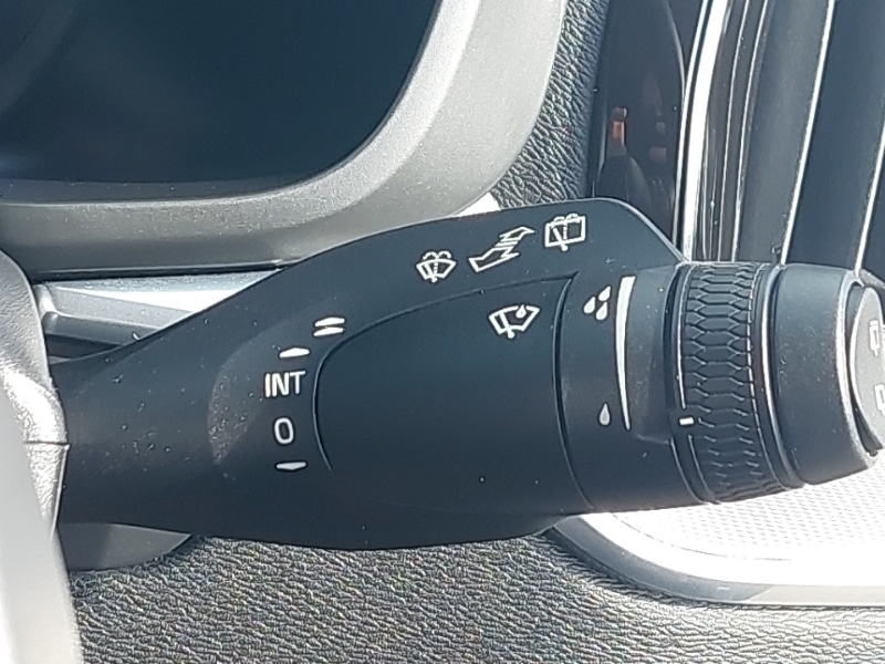 Used Volvo XC60 2023 for sale - 78169520: Photo 17