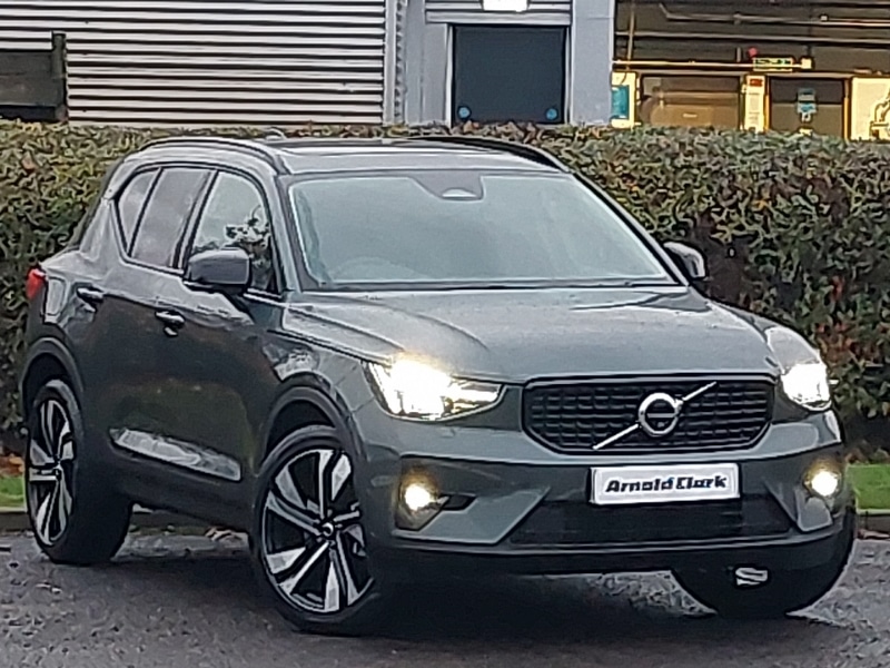 Used Volvo XC40 2025 for sale - 76571609: Photo 1