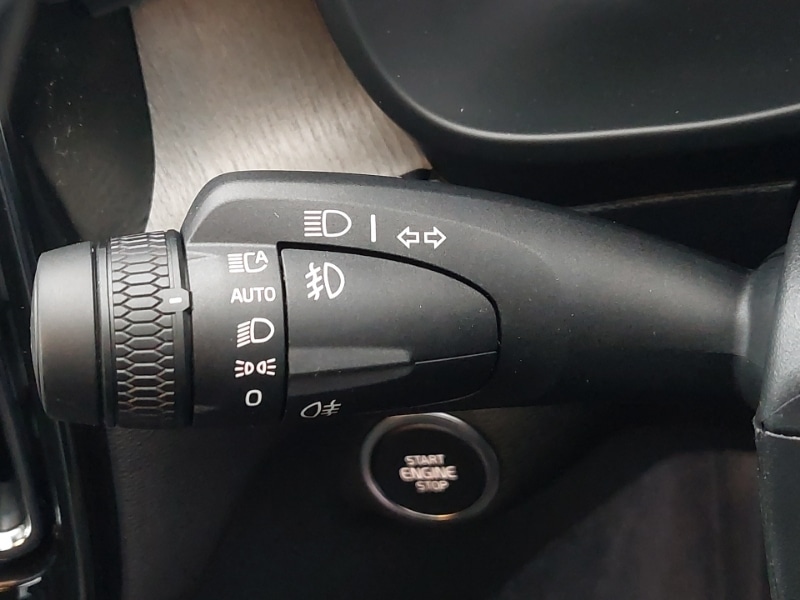 Used Volvo XC40 2025 for sale - 76571609: Photo 18