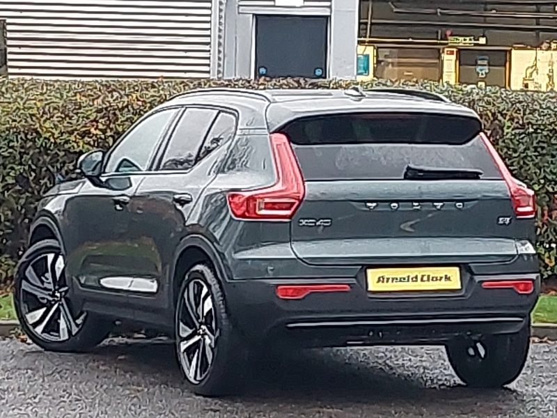 Used Volvo XC40 2025 for sale - 76571609: Photo 3