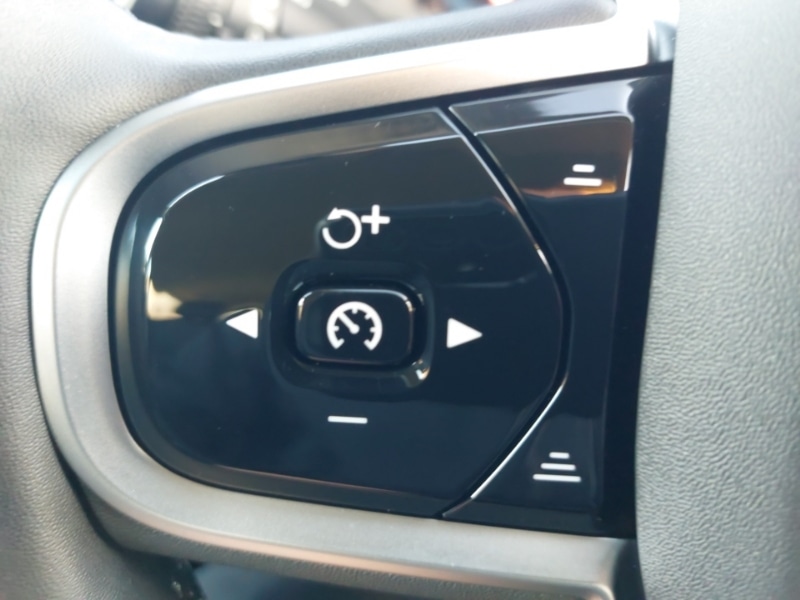 Used Volvo V90 2025 for sale - 77458131: Photo 15