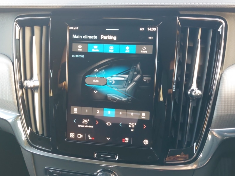 Used Volvo V90 2025 for sale - 77458131: Photo 19