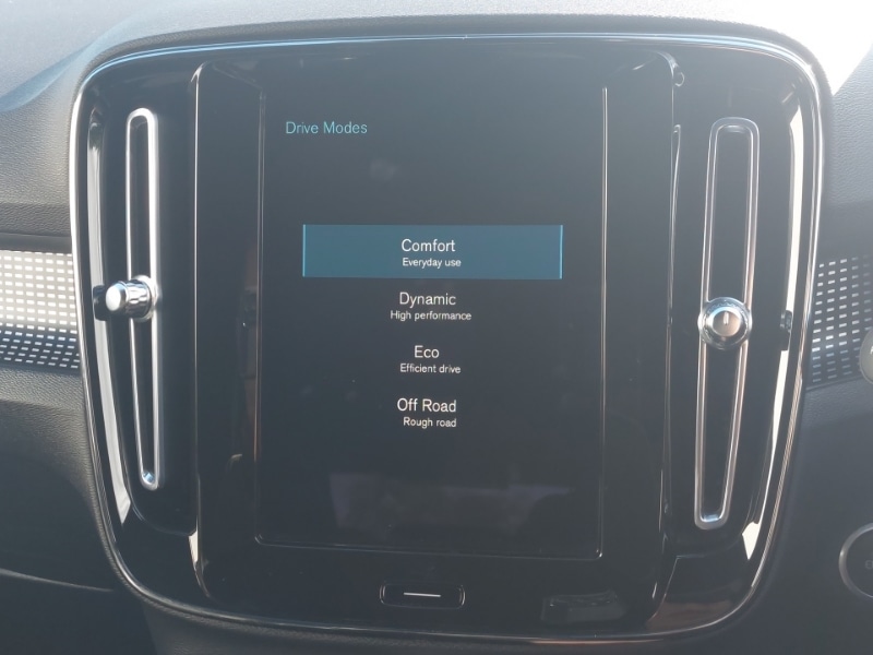 Used Volvo XC40 2021 for sale - 76478938: Photo 17