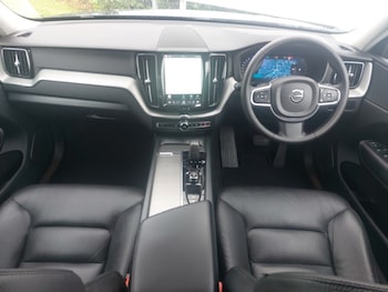 Used Volvo XC60 2023 for sale - 79549965: Photo