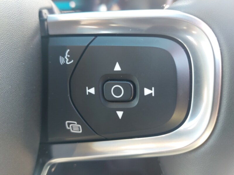 Used Volvo XC40 2024 for sale - 77790628: Photo 17