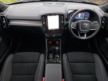 Used Volvo XC40 2025 for sale - 77197664: Photo