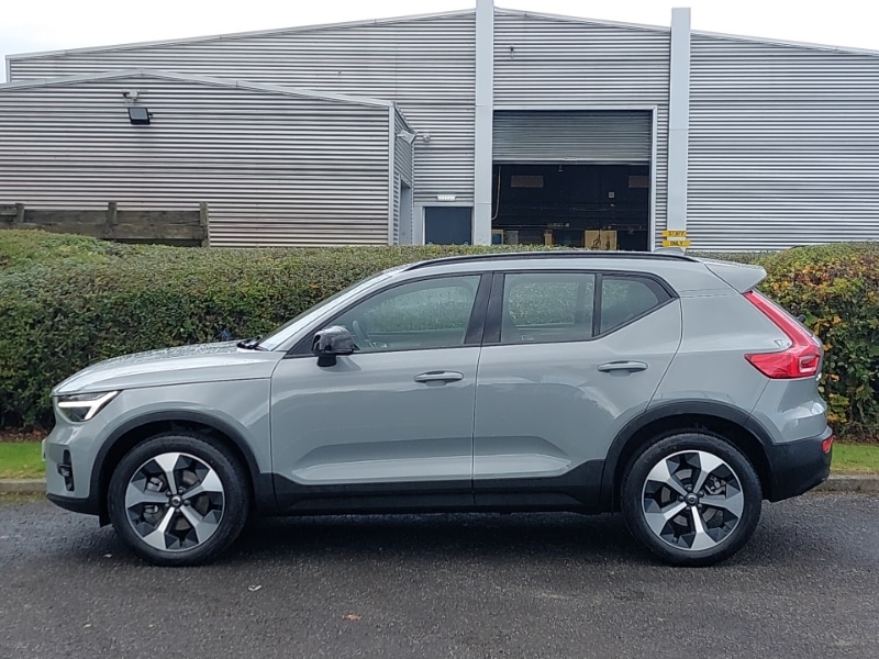 Used Volvo XC40 2025 for sale - 76435130: Photo 4