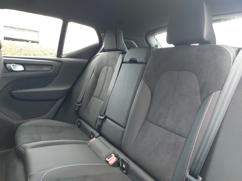 Used Volvo XC40 2025 for sale - 76435130: Photo 6