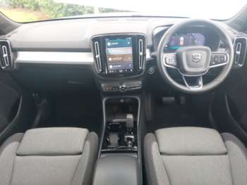 Used Volvo XC40 2023 for sale - 75065913: Photo