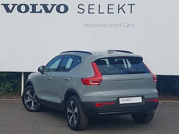 Used Volvo XC40 2025 for sale - 75558341: Photo