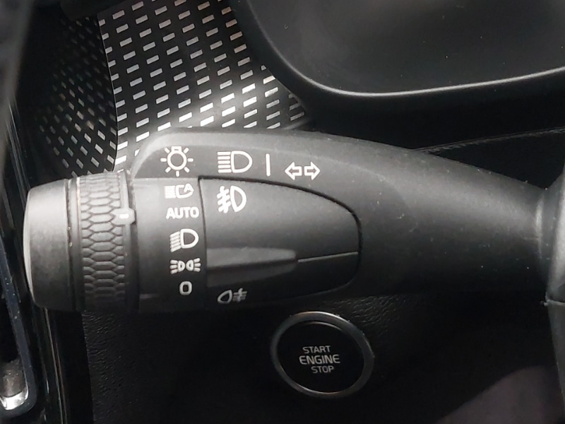 Used Volvo XC40 2021 for sale - 76613884: Photo 18