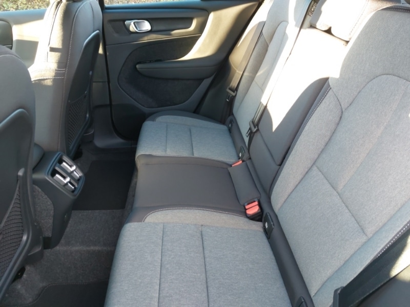 Used Volvo XC40 2025 for sale - 76639056: Photo 6